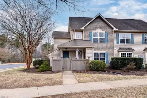 1810 Duntrune Gln, Williamsburg, VA 23188