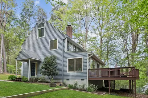 118 Barlows Rn Run, Williamsburg, VA 23188