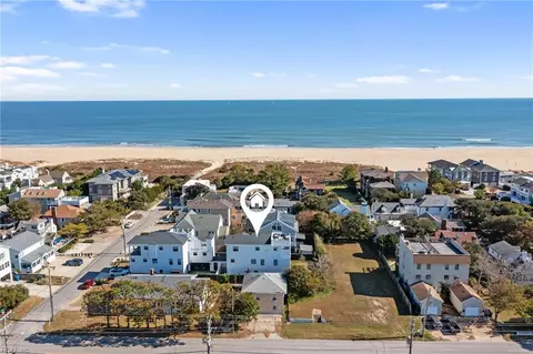 112 60th St #B, Virginia Beach, VA 23451