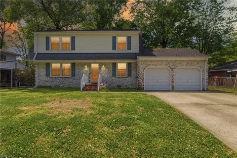 702 Keppel Dr, Newport News, VA 23608
