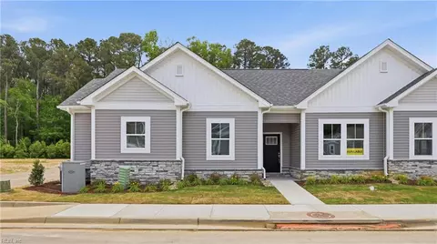 2400 Venture Way #B, Suffolk, VA 23434
