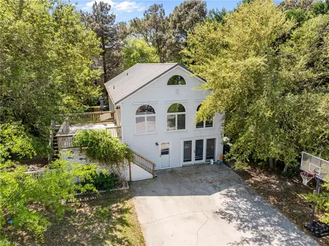 2820 S Pamlico Ave, Nags Head, NC 27959