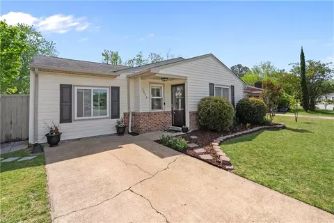 3833 Sunstream Pw Pkwy, Virginia Beach, VA 23456