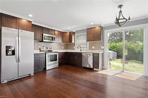 301 Viking St, Portsmouth, VA 23701