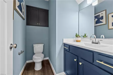 Bath - 1511 Watermark Way, Hampton, VA 23666 photo 1 of 3