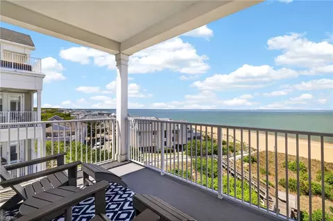 3800 Dupont Cir #505, Virginia Beach, VA 23455