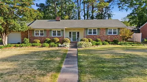 5608 Greenefield Dr N, Portsmouth, VA 23703