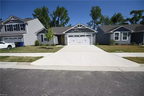 128 Bearing Way, Portsmouth, VA 23702