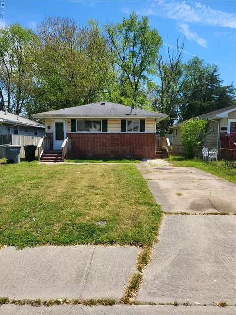 1820 Bay Ave, Hampton, VA 23661