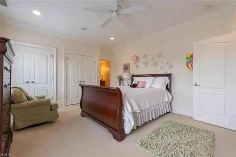 Bedroom - 334 Scone Castle Loop, Chesapeake, VA 23322 photo 7 of 10