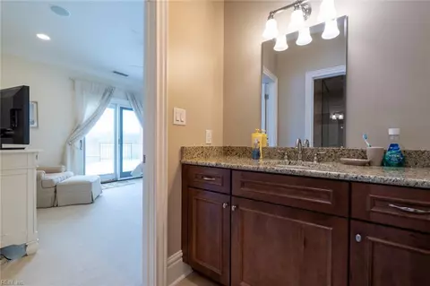 Bath - 334 Scone Castle Loop, Chesapeake, VA 23322 photo 6 of 6