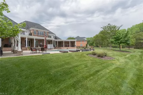Exterior - 334 Scone Castle Loop, Chesapeake, VA 23322 photo 11 of 11
