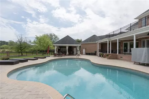 Exterior - 334 Scone Castle Loop, Chesapeake, VA 23322 photo 7 of 11