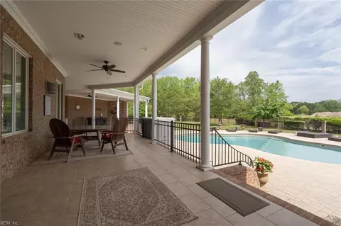 Exterior - 334 Scone Castle Loop, Chesapeake, VA 23322 photo 2 of 11