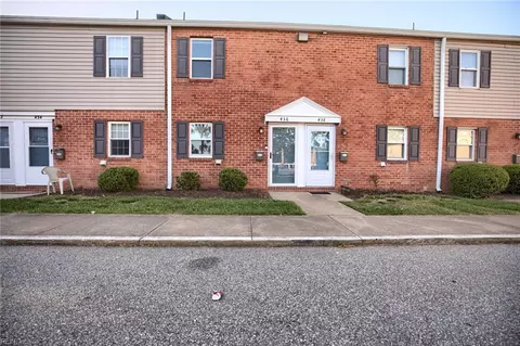 436 Britnie Ct, Newport News, VA 23602
