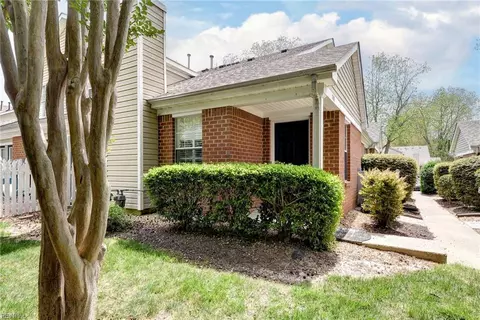 703 Westgate Cir, Williamsburg, VA 23185