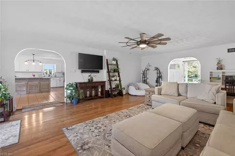 1965 Munden Point Rd, Virginia Beach, VA 23457