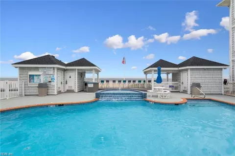 2301 Beach Haven Dr #202, Virginia Beach, VA 23451
