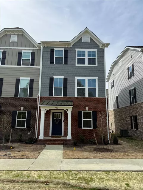 906 Marston St, Suffolk, VA 23435