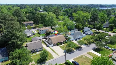View/Area - 722 Red Mill Rd, Norfolk, VA 23502 photo 4 of 6