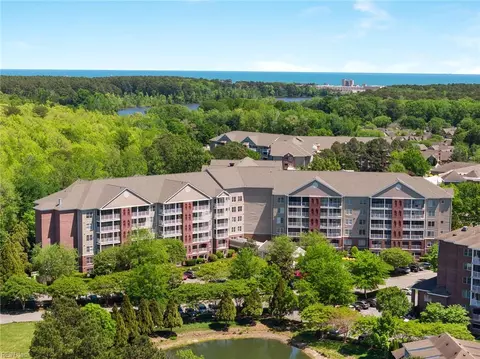 985 Fleet Dr #459, Virginia Beach, VA 23454