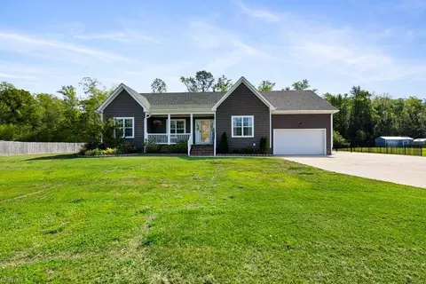 113 Pisgah Dr, Moyock, NC 27958