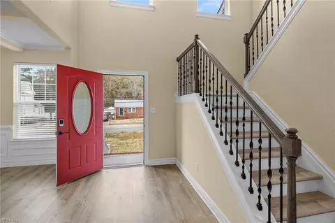 Entry Way - 710 Beach Rd, Hampton, VA 23664 photo 1 of 3
