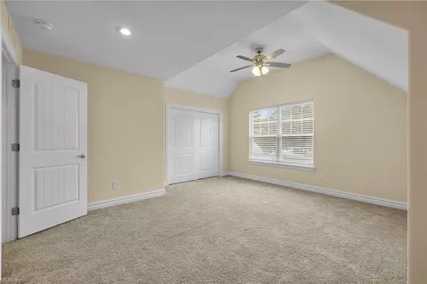 Bedroom - 710 Beach Rd, Hampton, VA 23664 photo 9 of 9