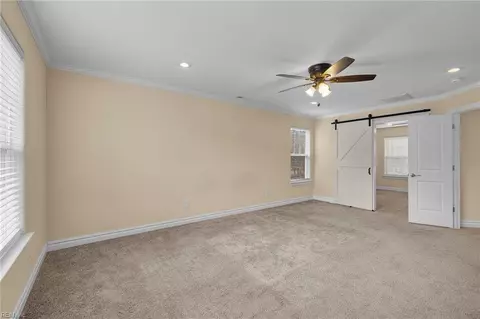 Bedroom - 710 Beach Rd, Hampton, VA 23664 photo 4 of 9