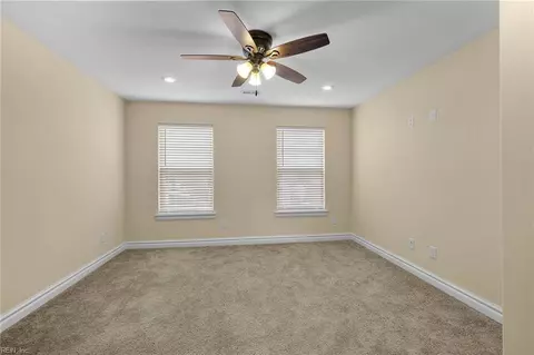 Bedroom - 710 Beach Rd, Hampton, VA 23664 photo 5 of 9