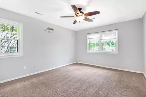Bedroom - 31 Colonial Acres Dr, Hampton, VA 23664 photo 1 of 7