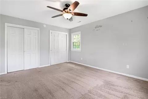Bedroom - 31 Colonial Acres Dr, Hampton, VA 23664 photo 2 of 7