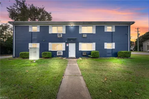200 Pullman Ave, Portsmouth, VA 23707