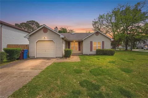 1131 Mill Lake Qtr Quarter, Chesapeake, VA 23320