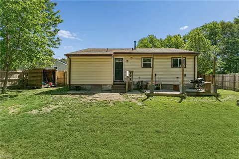 Exterior - 326 Duluth Ct, Hampton, VA 23666 photo 15 of 16