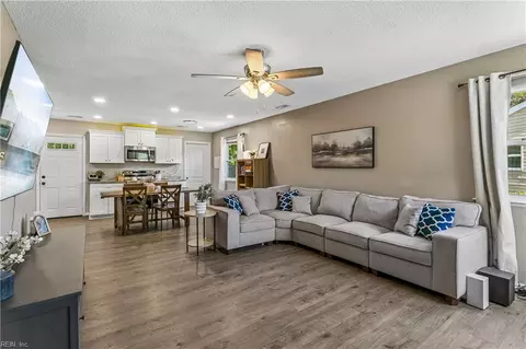 Other - 326 Duluth Ct, Hampton, VA 23666 photo 3 of 11