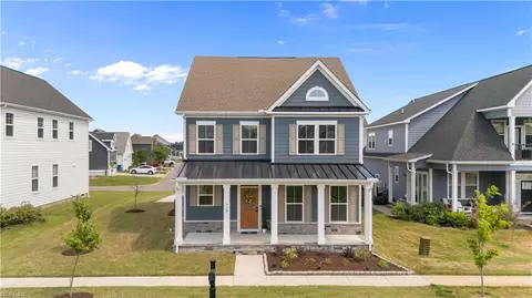 920 Olmstead St, Chesapeake, VA 23323