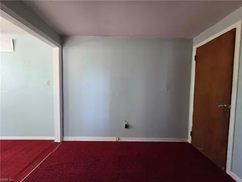 Other - 4 Jordan Dr, Hampton, VA 23666 photo 5 of 8