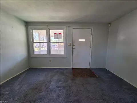 Living - 4 Jordan Dr, Hampton, VA 23666 photo 1 of 10