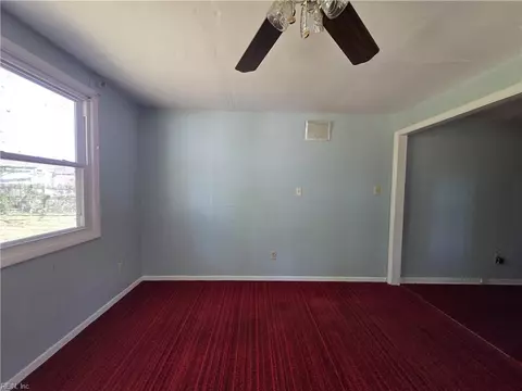 Living - 4 Jordan Dr, Hampton, VA 23666 photo 10 of 10