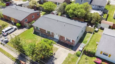 View/Area - 1903 Demetro Dr, Hampton, VA 23663 photo 1 of 14