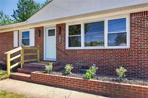 3126 Humboldt St, Norfolk, VA 23513