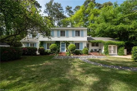 420 Susan Constant Dr, Virginia Beach, VA 23451