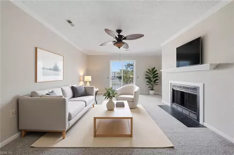 103 Westover Ave #202, Norfolk, VA 23507