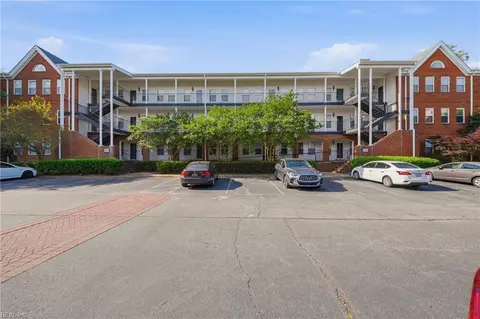 103 Westover Ave #202, Norfolk, VA 23507