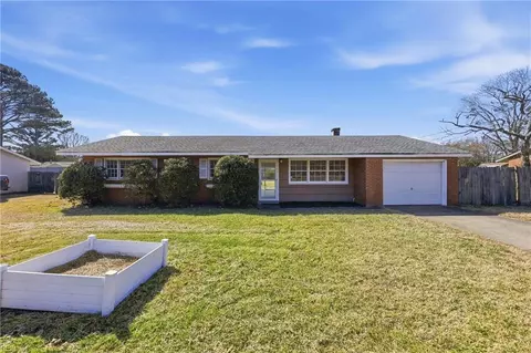 1521 N Great Neck Rd, Virginia Beach, VA 23454