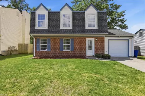 717 Mainsail Dr, Newport News, VA 23608