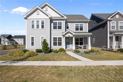 2250 Captiva Ln, Chesapeake, VA 23321