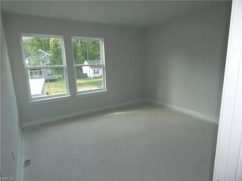 Bedroom - 1093 Washington Dr, Chesapeake, VA 23322 photo 6 of 6