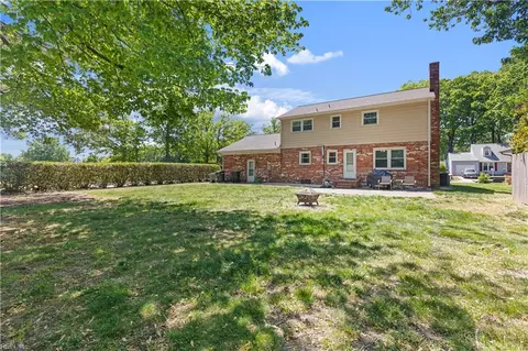 Exterior - 100 Horseshoe Lndg, Hampton, VA 23669 photo 8 of 12